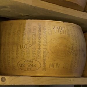 Forma Parmigiano Reggiano intera